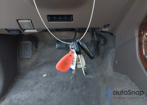 2000 Toyota 4Runner Limited V6 from USA, damaged, VIN JT3GN87R3Y0139297